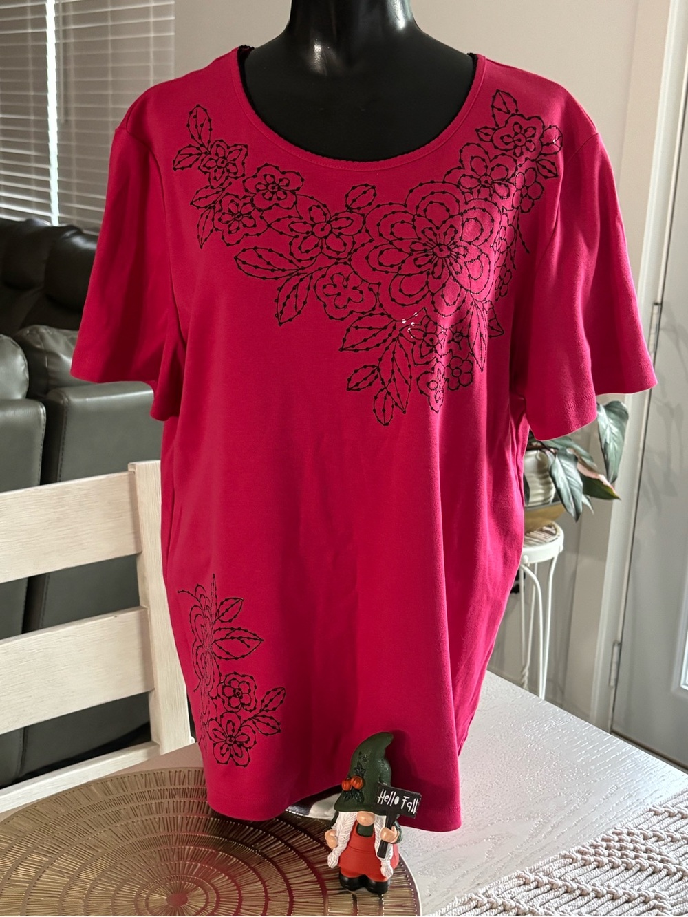 Alfred Dunner Bright Fuchsia Short Sleeve Floral Embroidered Tee
